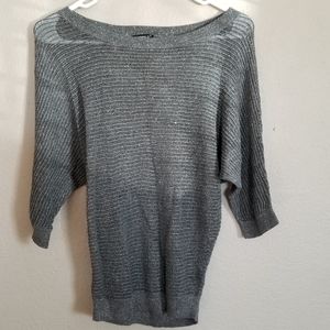 ⭐️❣️SALE 2/$18 OR 3/$27❣️⭐️ Express Sweater 💕